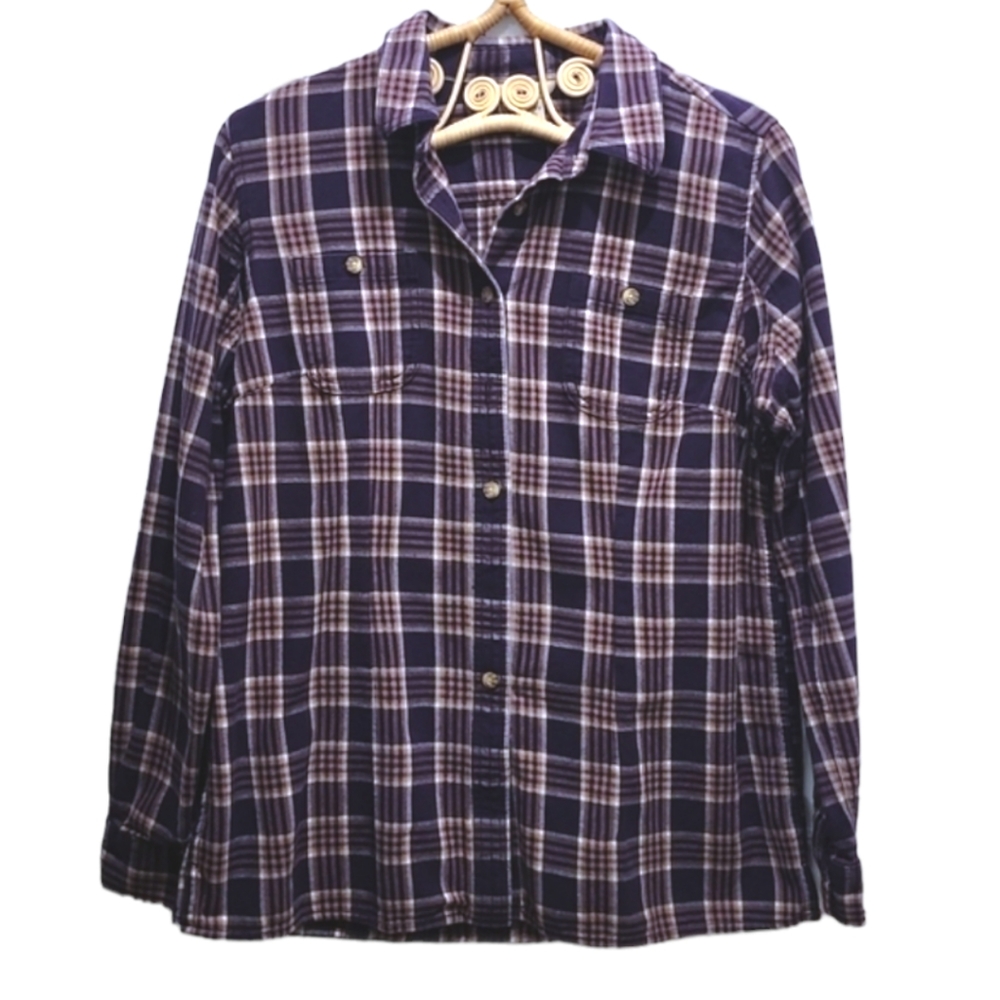 Duluth purple plaid button up long-sleeved shirt size M